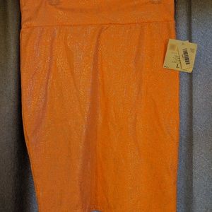 NWT L Lularoe elegant Cassie